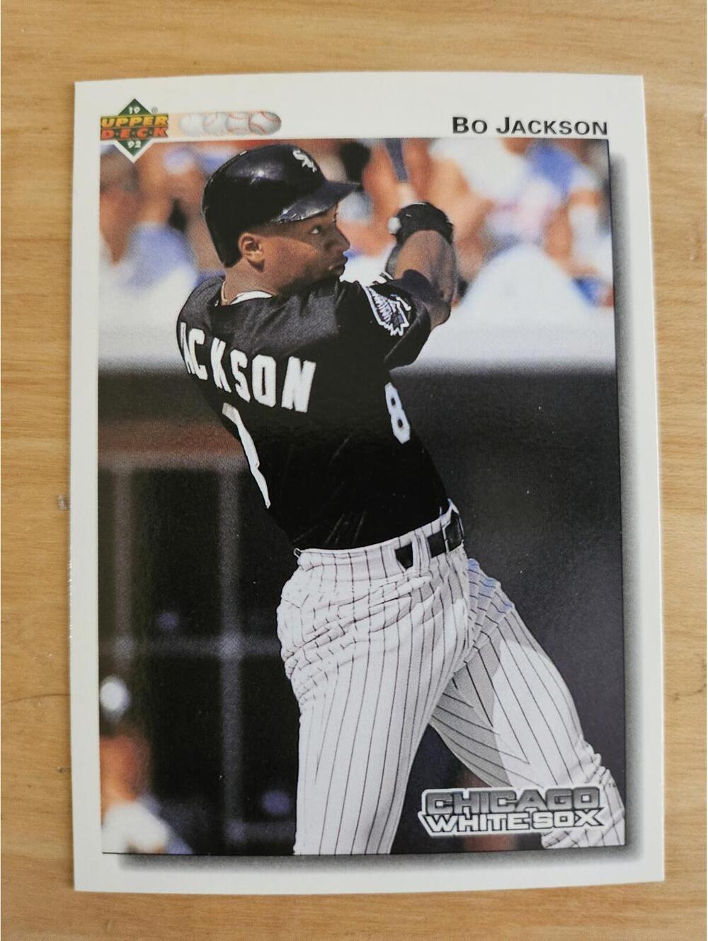 BO JACKSON 1992 Upper Deck #555 Chicago White Sox 2 SPORT LEGEND!